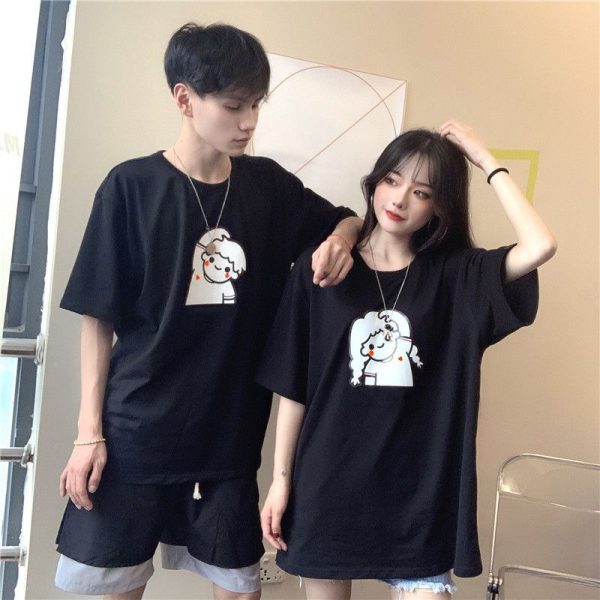 Baju Couple Kekinian – Kaos Pasangan Serasi Bahan Adem & Stylish